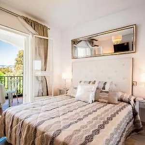 Atalaya Del Golf , Estepona España